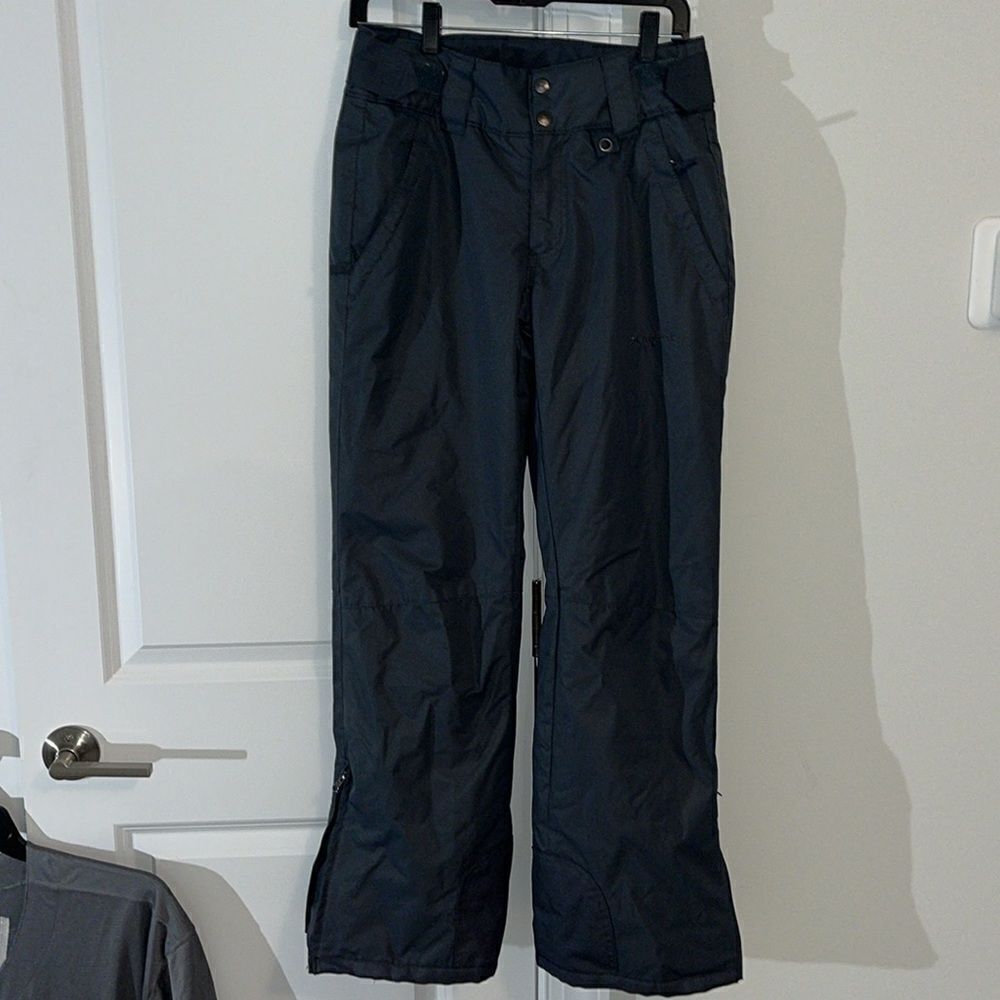 Gray women’s ARCTIX performance insulated ski winter waterproof snowboard pants